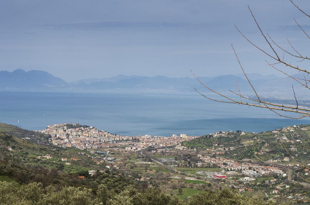 Bed and Breakfast Al Casale Dei Nonni Laureana Cilento Экстерьер фото